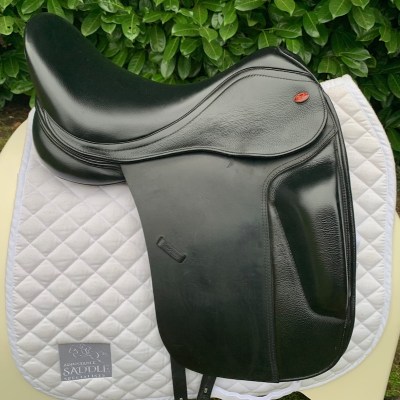 Kent & Masters 17” S-Series Dressage - Surface Block (S2924)