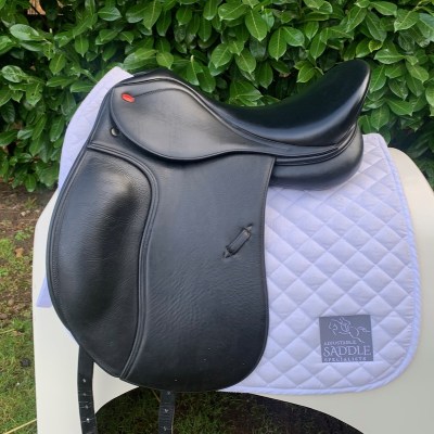 Whitaker 17” Harrogate Dressage Saddle (S3008)