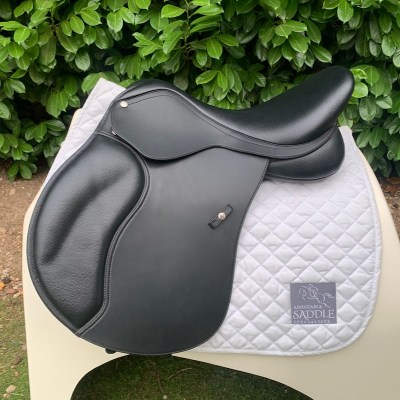 Wintec 17.5” 500 All Purpose GP (S3503)