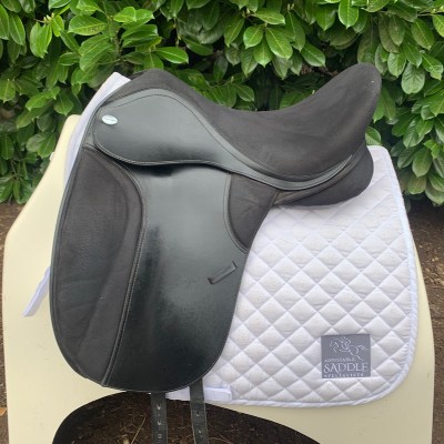 Thorowgood T4 17” Dressage (S3613)