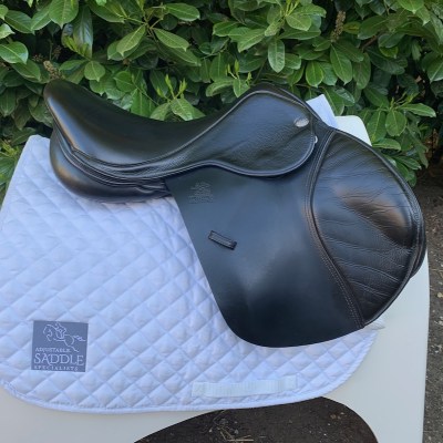 Fairfax 17” Classic Cupped Flap Jump (S3725)