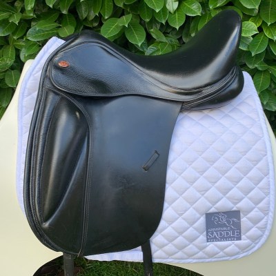 Kent & Masters 17” S-Series Low Profile Dressage - Surface Block (S2834)