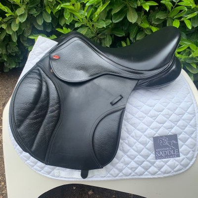 Kent & Masters 17” S-Series Jump (S3758)